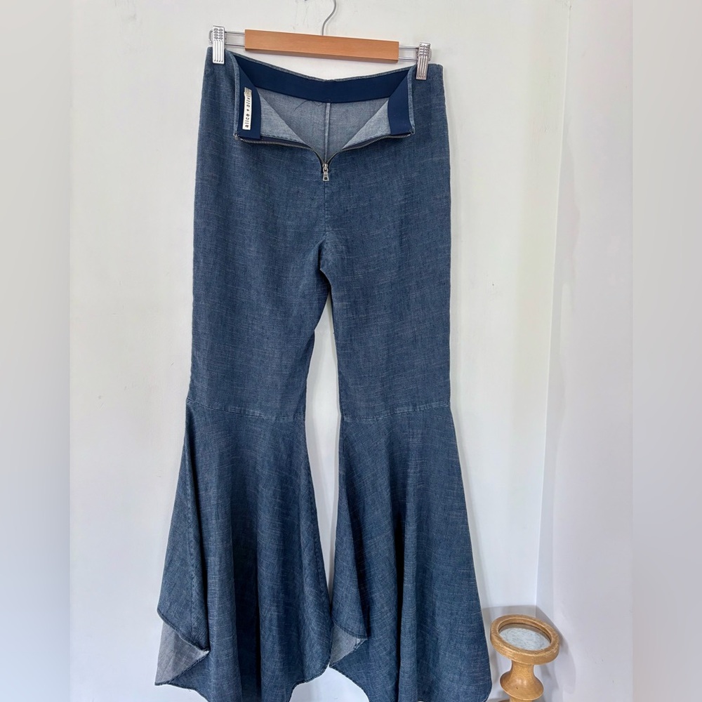 ALICE + OLIVIA 6 JINNY Chambray Blue High-Low Pants Flare Leg Boho Hippie Chic - Picture 8 of 14